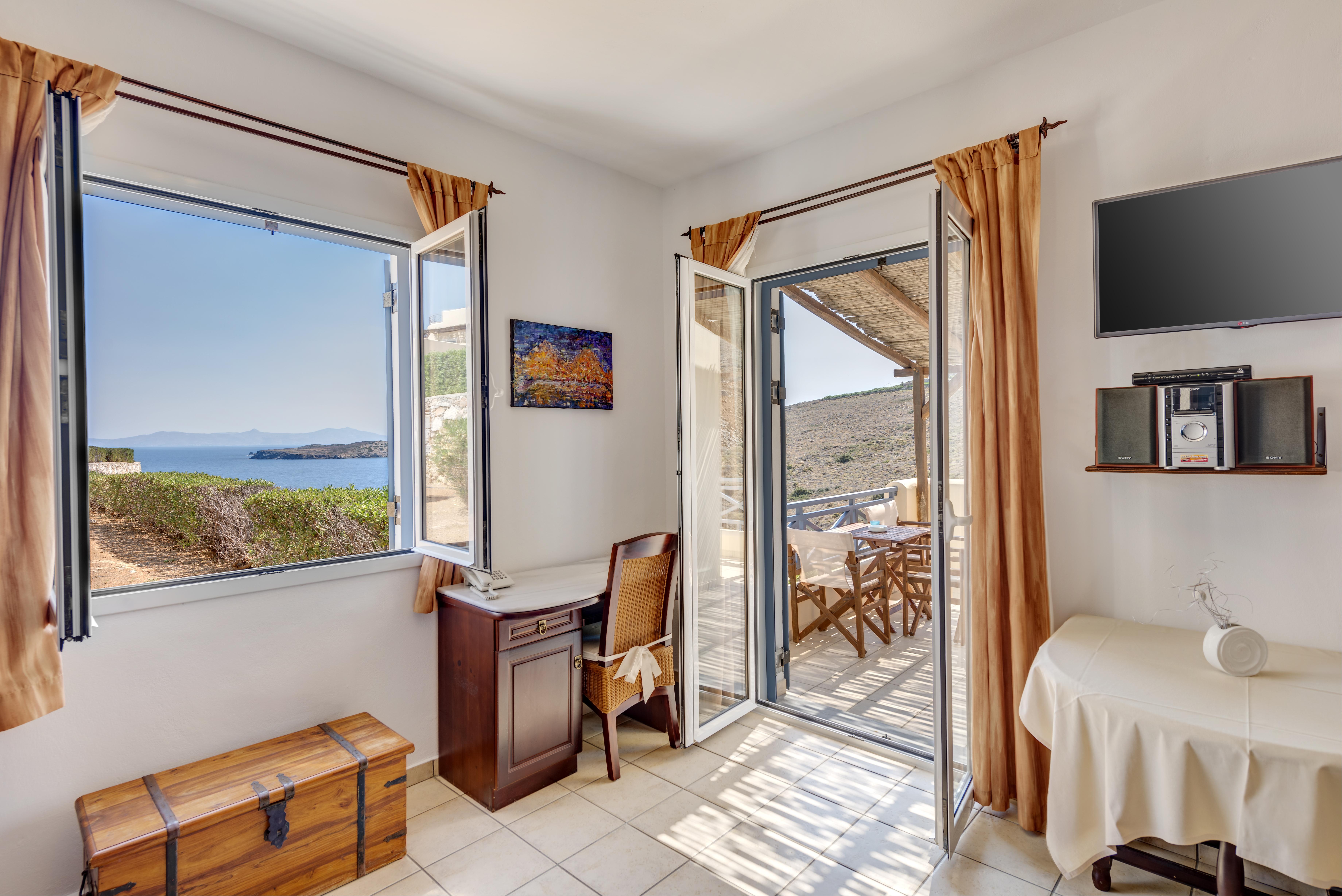 Sunrise Beach Suites Azolimnos Eksteriør bilde